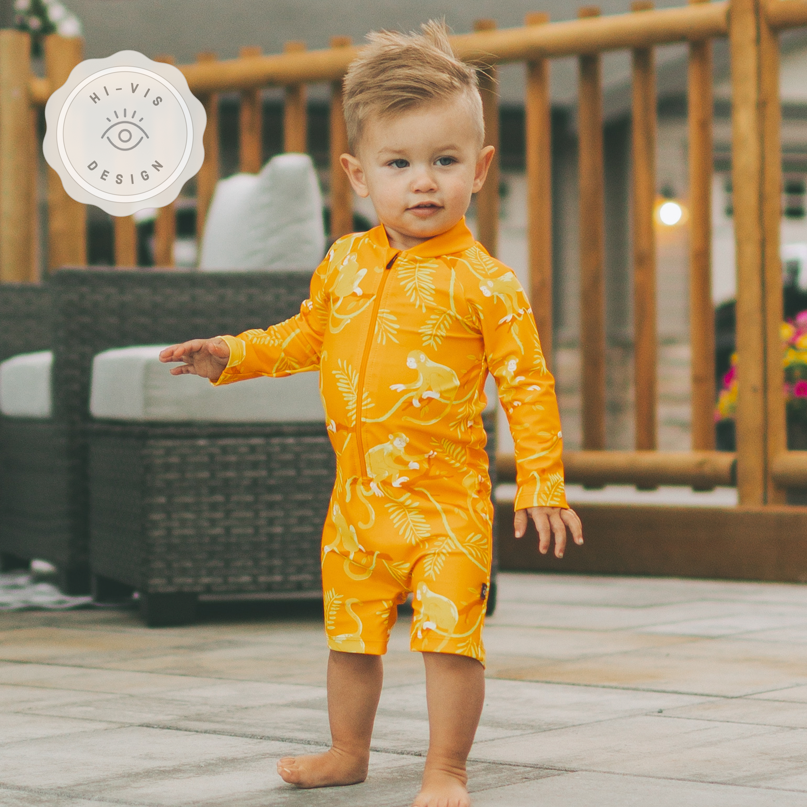 DEFECT - Shorty Sunsuit - Swim-panzee
