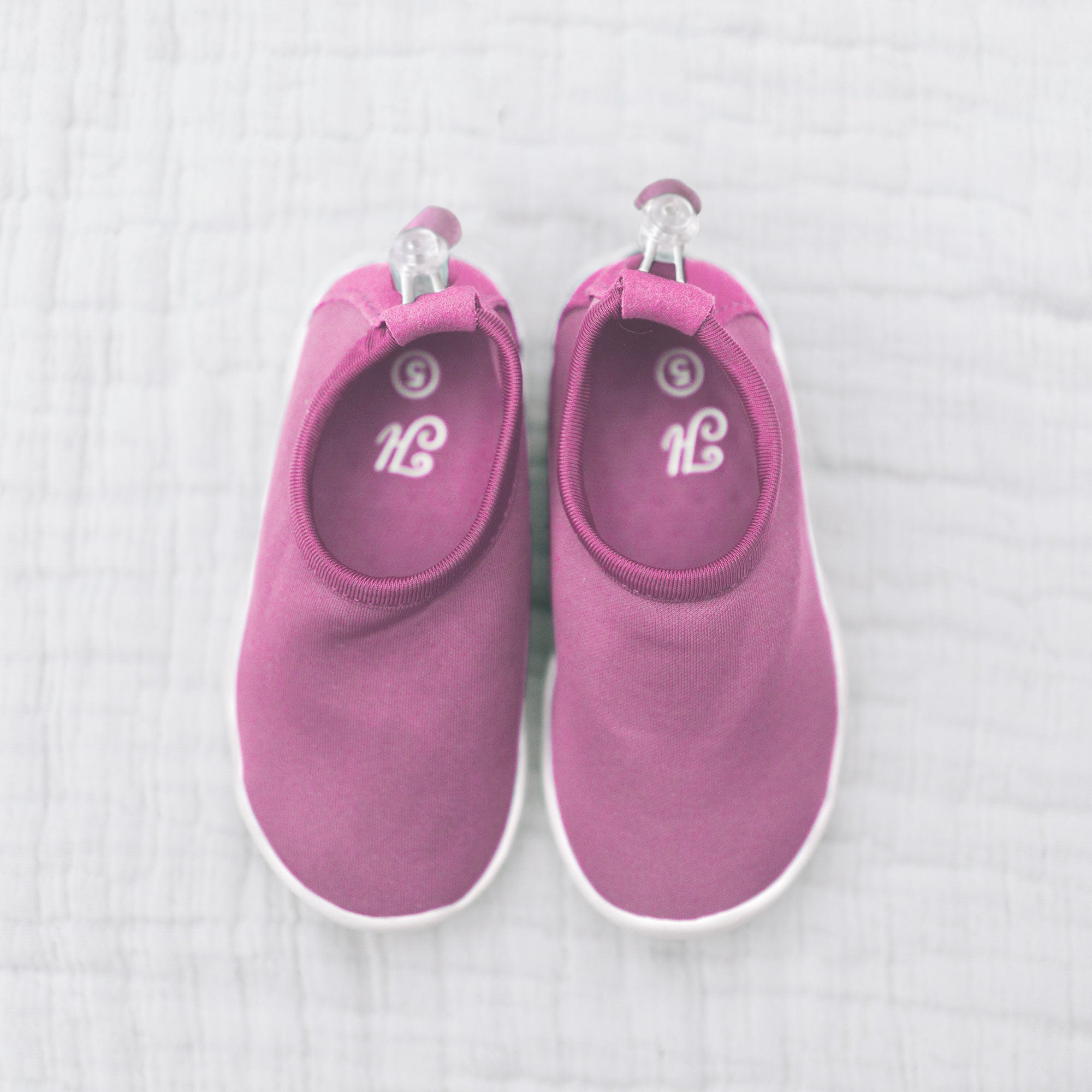 Summer Shoe - Magenta - LEFTOVERS FINAL SALE