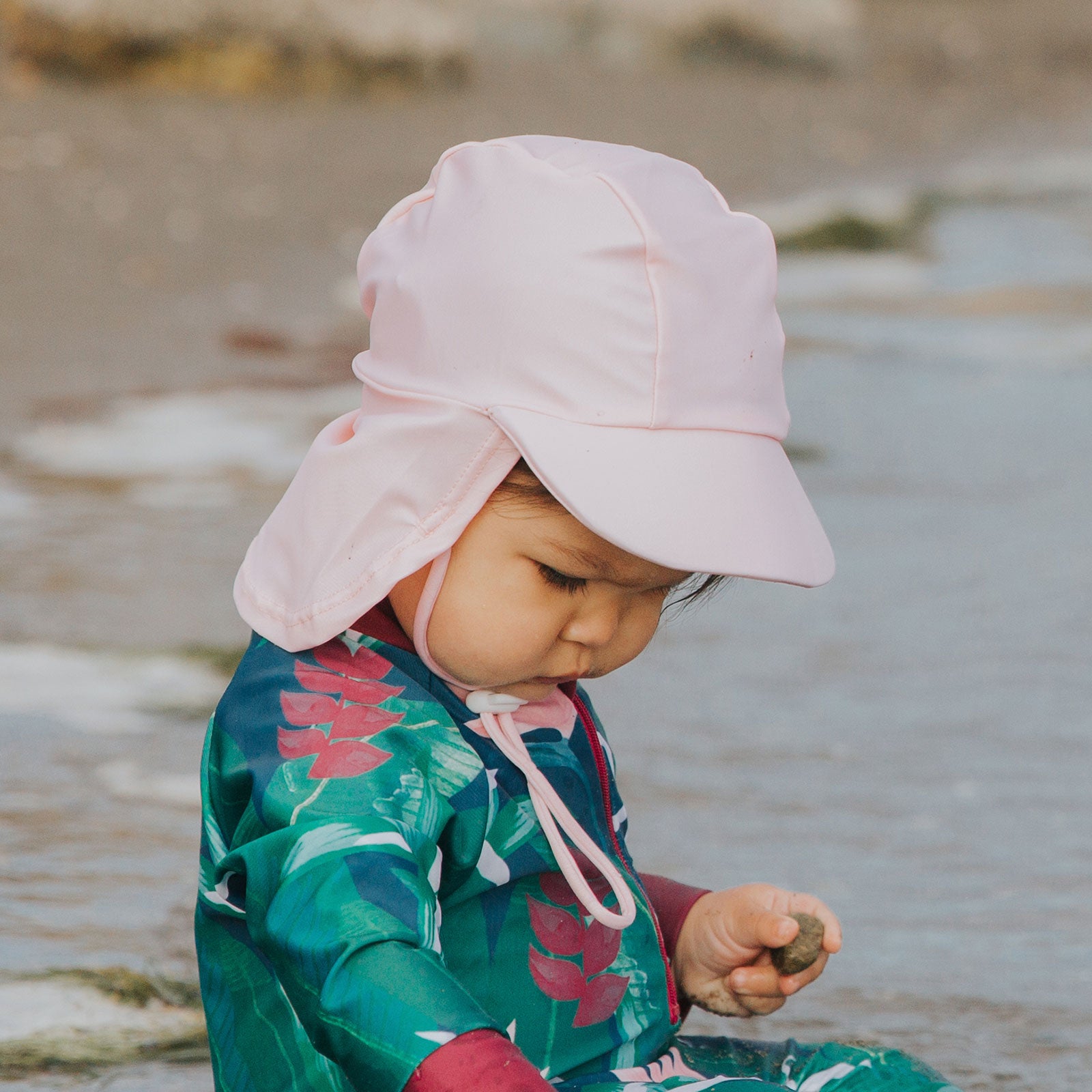 Stretch Sunhat - Pink LEFTOVERS FINAL SALE