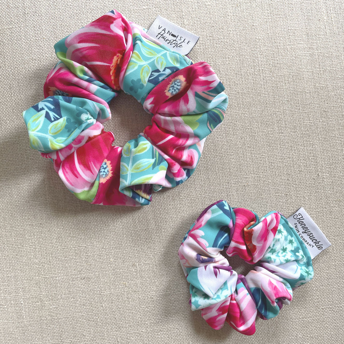 Swim Scrunchie - Somebudy To Love