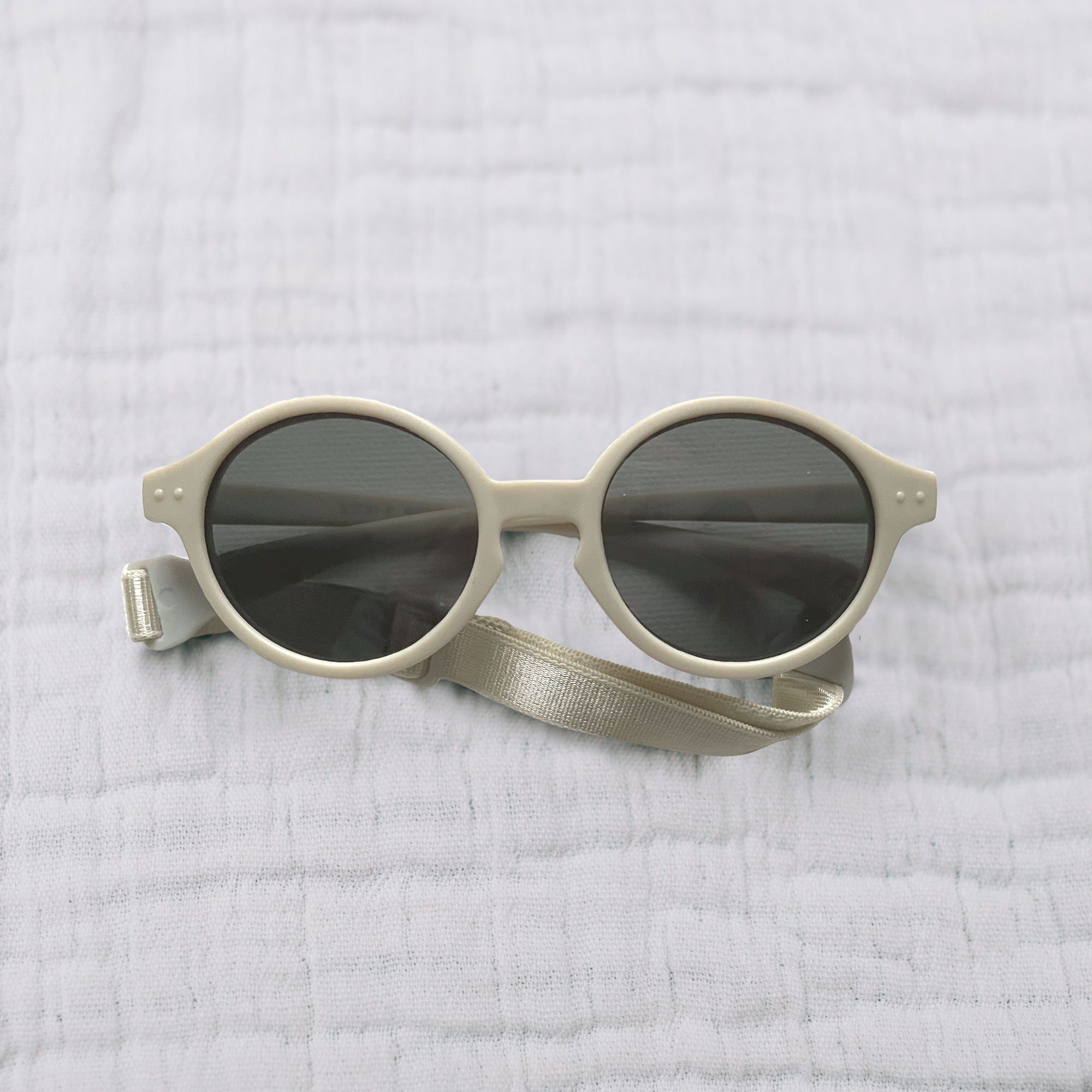 Sunglasses - Round Oat 6-36M - LEFTOVERS FINAL SALE