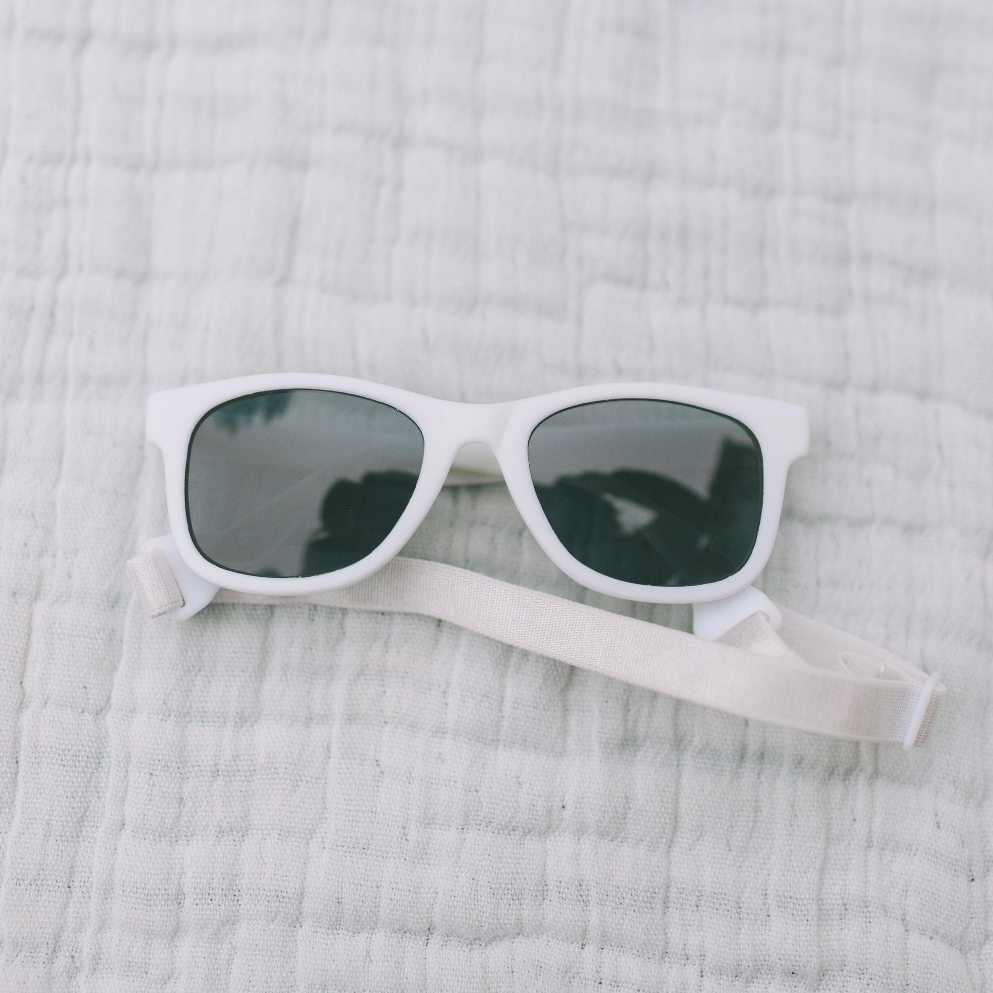 Sunglasses - Classic White 3-36M